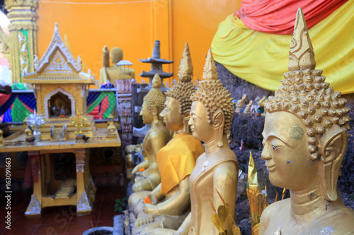 Bouddha. Wat Simuong. Wat Si Muang. Vientiane. Laos. / Buddha. Wat Simuong. Wat Si Muang. Vientiane. Laos. photo