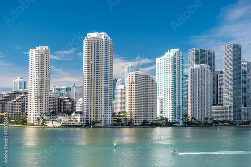 Miami skyline skyscraper © be free