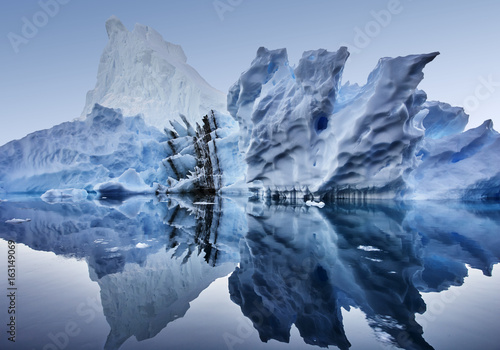Fototapeta iceberg floating in greenland fjord