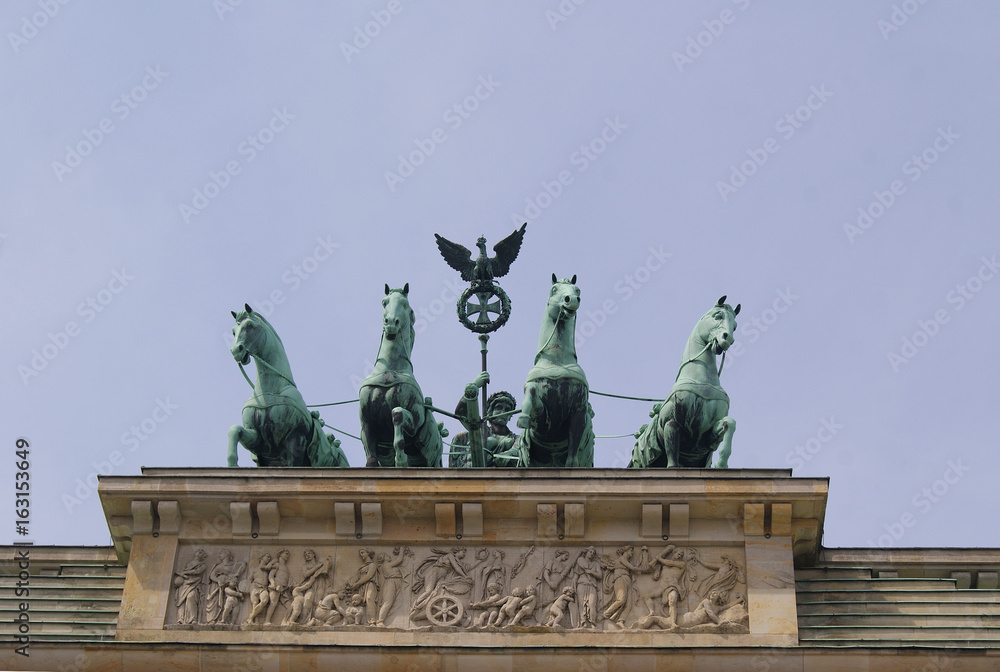 Brandenburger Tor Kartonbausatz - Schreiber Modell Im Maßstab 1:160