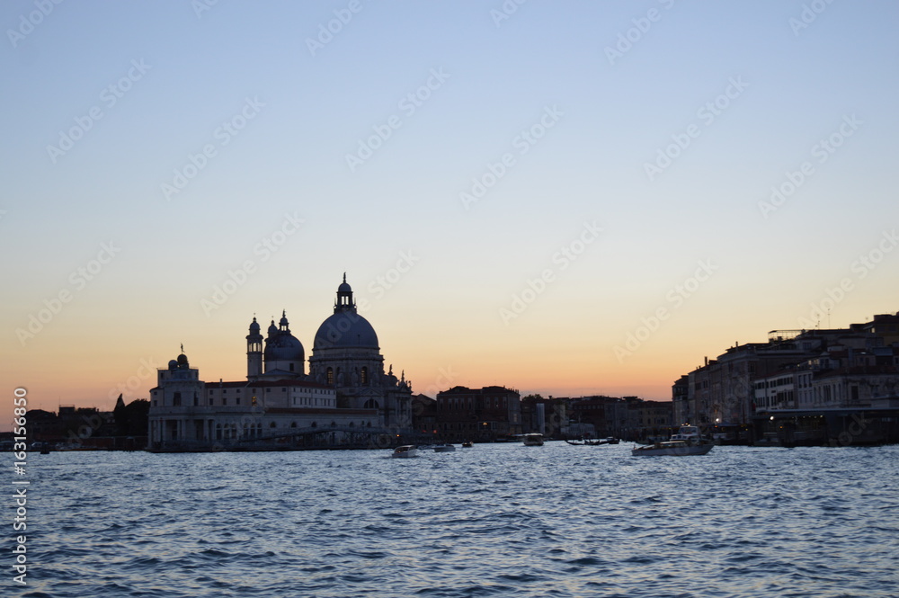 Venice Sunset on the water 2 (Coucher de Soleil à Venise sur l'eau 2)