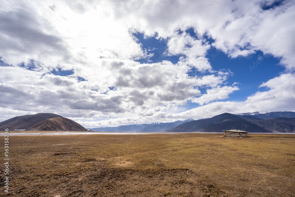 Napa Hai Nature Reserve nice sky in the open field, Deqen Tibetan Autonomous Prefecture, Yunnan, China.