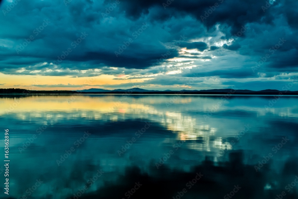 Obraz premium Water reflection