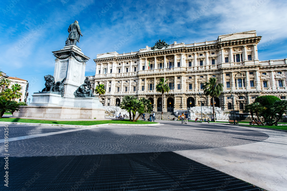 Obraz premium Corte Suprema di Cassazione view from Piazza Cavour. Rome, Italy