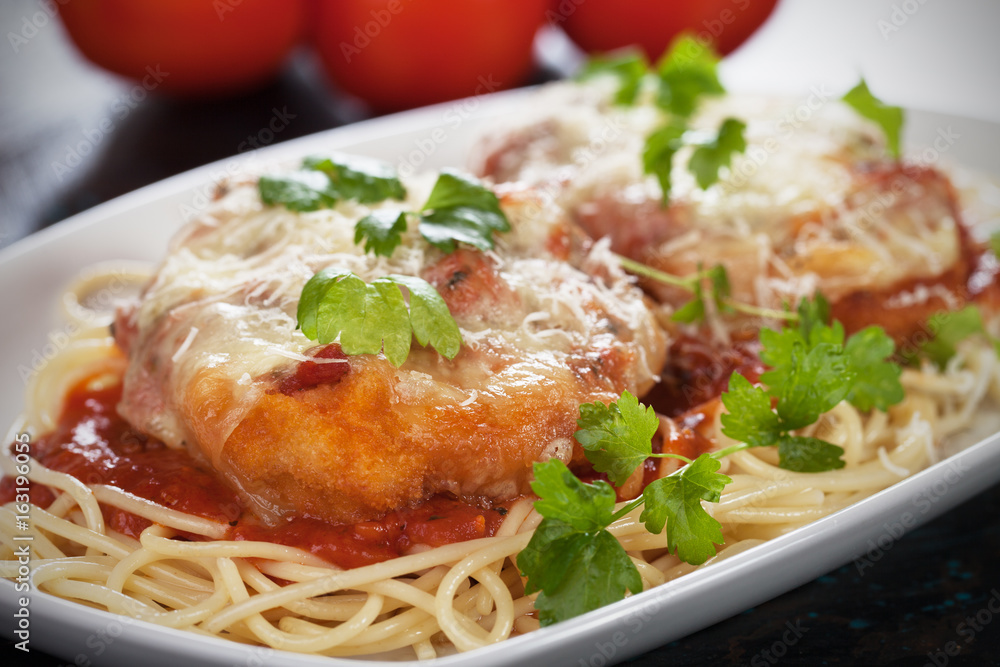 Pamesan chicken with spaghetti pasta