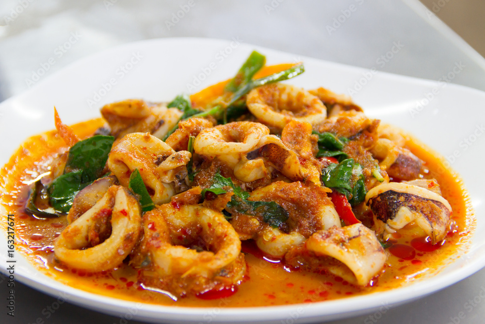 Fried squid curry