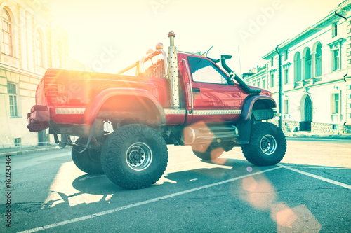 red car