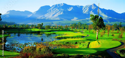 Der Fancourt Golf Country Club in George an der Garden Route in Südafrika. Fancourt Golf and country club in George in the heart of the garden route.