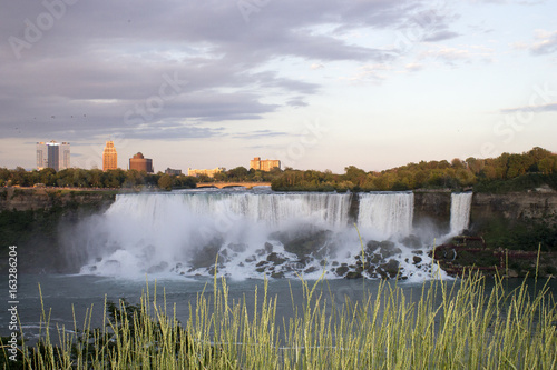 Fototapeta Naklejka Na Ścianę i Meble -  Niagara Falls - America Side
