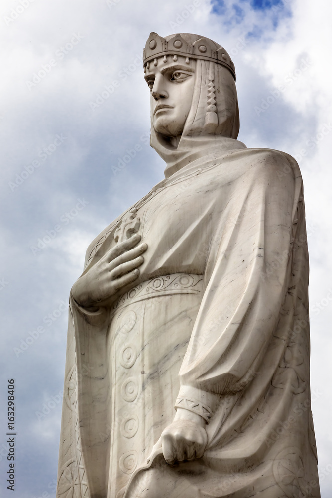Queen Olga Statue Mikhaylovsky Square Kiev Ukraine Queen Olga Statue Mikhaylovsky Square Kiev Ukraine