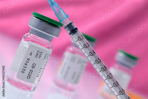 réforme: kit vaccinal en France, pour ou contre ?