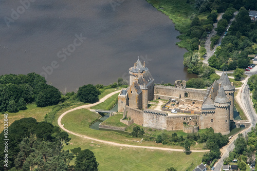 Vue aérienne du chateau de Suscinio en France