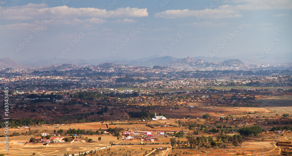 Obraz premium View towards Antananarivo seen from the royal hill Ambohimanga in Madagascar