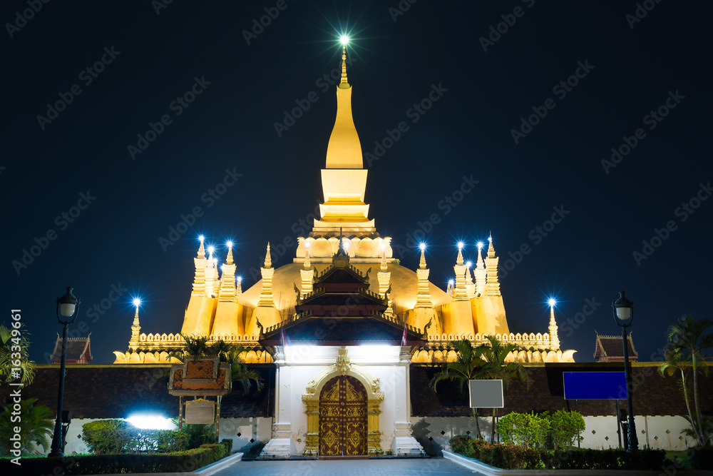 Temple Pha That Luang, Laos
