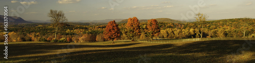 Fototapeta Panoramic View of Appalachian Trail in Autumn with Fall Color