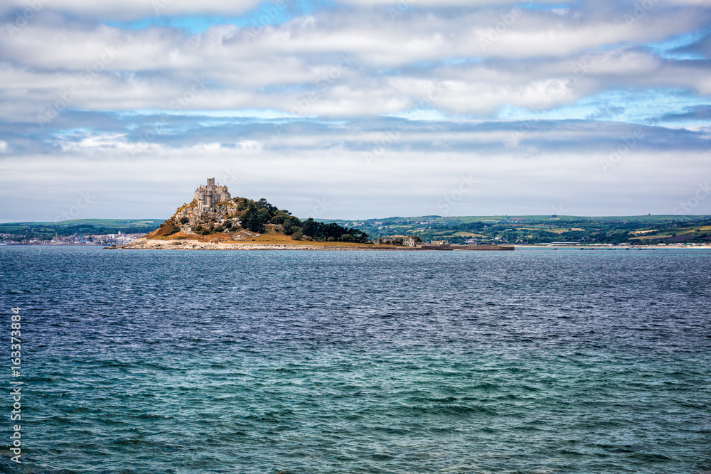 Naklejka premium st michaels mount off marazion in Cornwall england uk