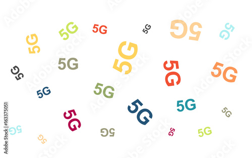 Viele bunte 5G-Symbole