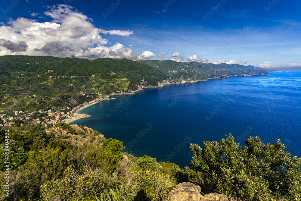 Italy. Cinque Terre (UNESCO World Heritage Site since 1997). Punta Mesco, viewpoint of the five villages (from Monterosso to Riomaggiore)