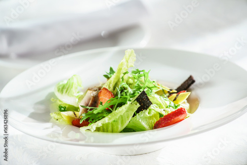 chicken salad with strawberry