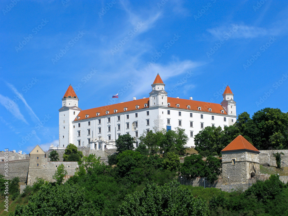 Bratislava castle is one of the main dominants of city, it is included in list of national cultural monuments of Slovakia. This is massive rectangular building with four corner towers above Danube. 