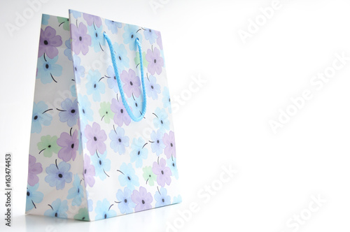 paper shopping bag isolated © volodyar