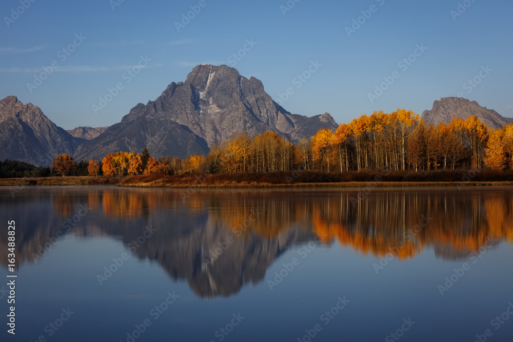 Fototapeta premium Oxbow Bend Autumn Reflection