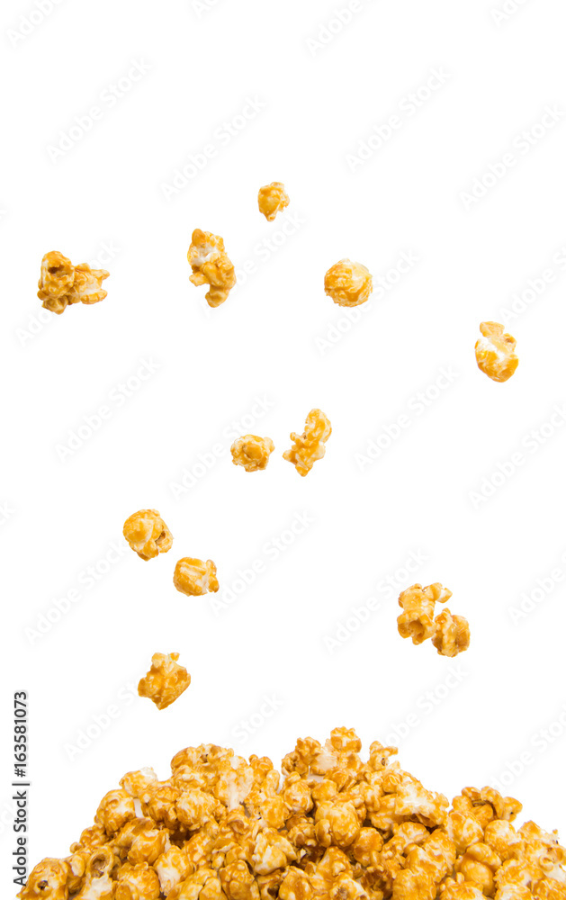 Caramelized popcorn isolated