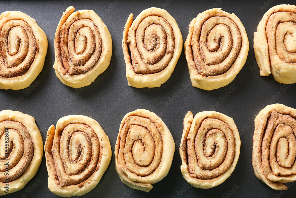 Fototapeta premium Closeup view of raw cinnamon rolls