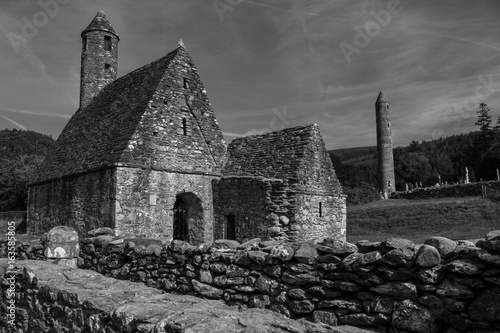 St. Kevins Church Glendalaugh Irland Wicklow National Park photo