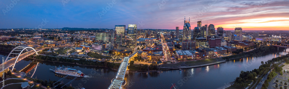 Nashville Tennessee skyline - obrazy, fototapety, plakaty 