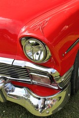 Keuken achterwand Rood Klassieke Amerikaanse oldtimer koplamp  © Ulf