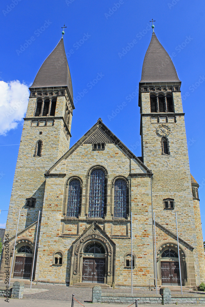 Rheda: Pfarrkirche St. Clemens (1910, Nordrhein-Westfalen) Rheda: Pfarrkirche St. Clemens (1910, Nordrhein-Westfalen)