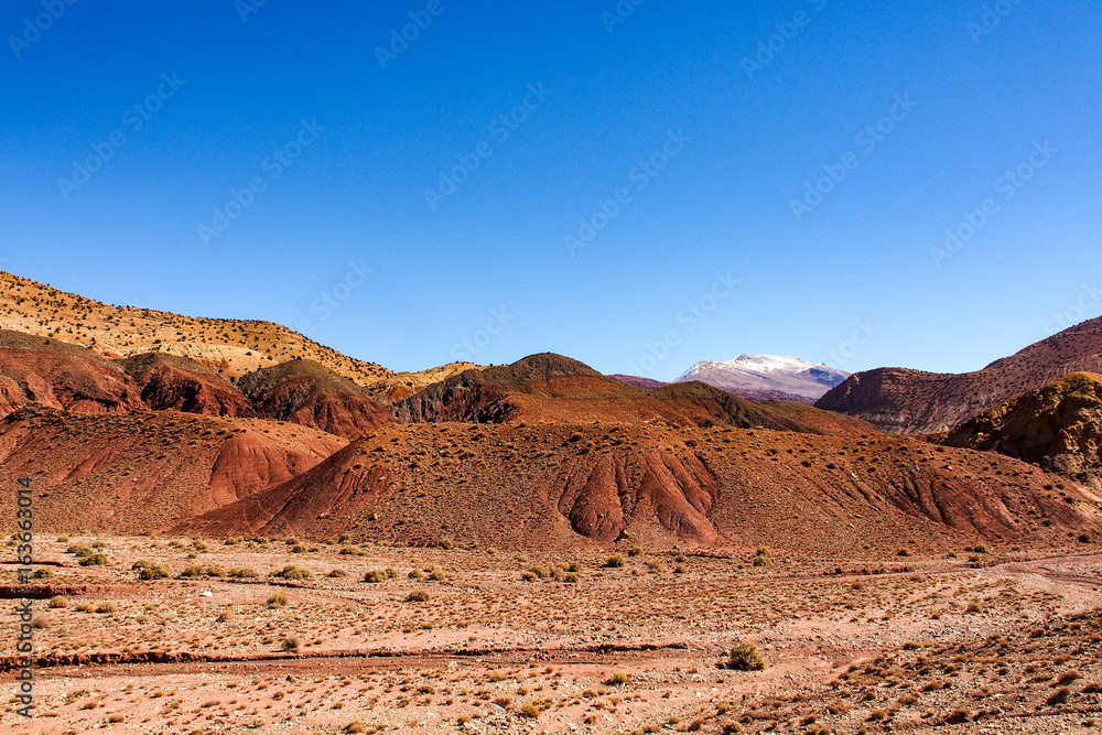 Marokko - Fahrt durch den Hohen Atlas von Ait Ben Haddou nach Marrakesch Marokko - Fahrt durch den Hohen Atlas von Ait Ben Haddou nach Marrakesch