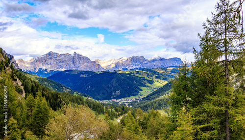 Berglandschaft Dolomiten Südtirol © Adam Makota