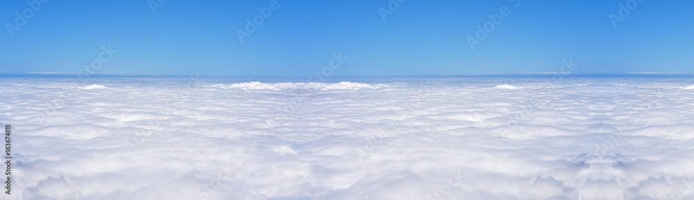 Fototapeta premium Blue sky with line of clouds.