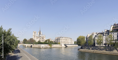 View of Paris : Notre Dame de Paris