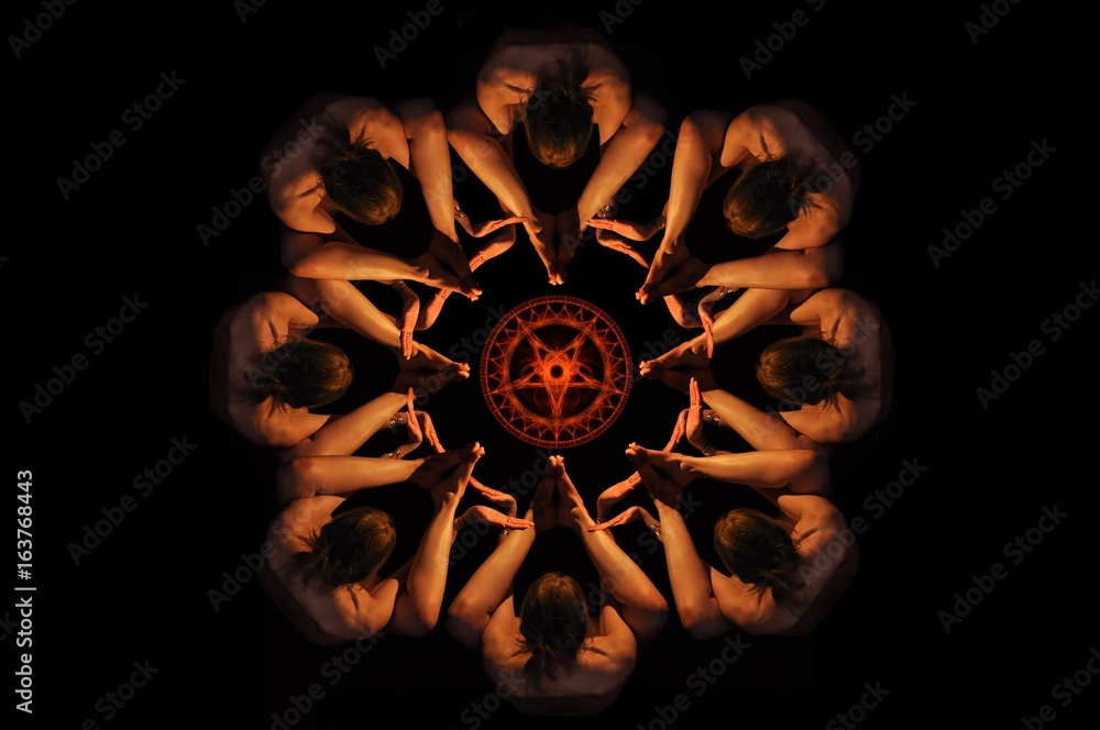 Satanic Roses rosace satanique Stock Illustration | Adobe Stock