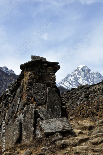 Mur de mani, région de l'Everest, Népal