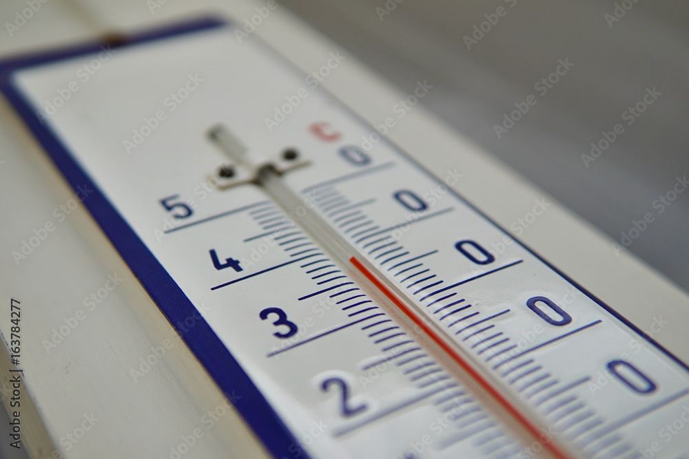 Macro detail of and old dusty thermometer in the retro design measuring very high temperature of almost forty degrees of Celsius as a symbol of summer heat
Macro detail of and old dusty thermometer in the retro design measuring very high temperature of almost forty degrees of Celsius as a symbol of summer heat