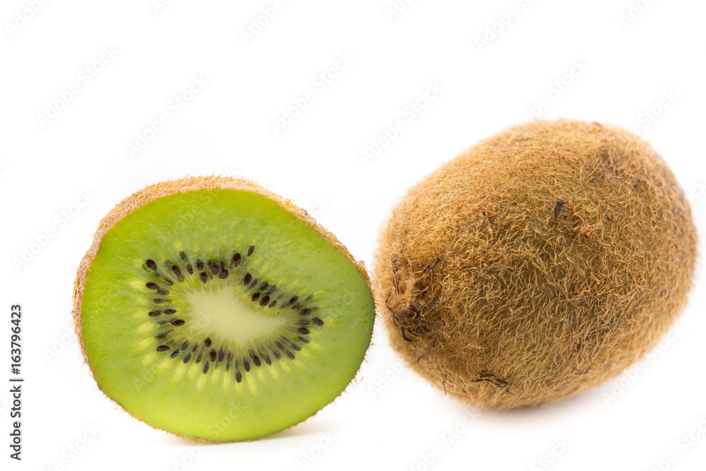 Obraz premium kiwi fruit on isolated