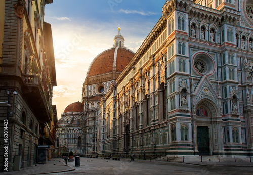 Billede på lærred Piazza del Duomo