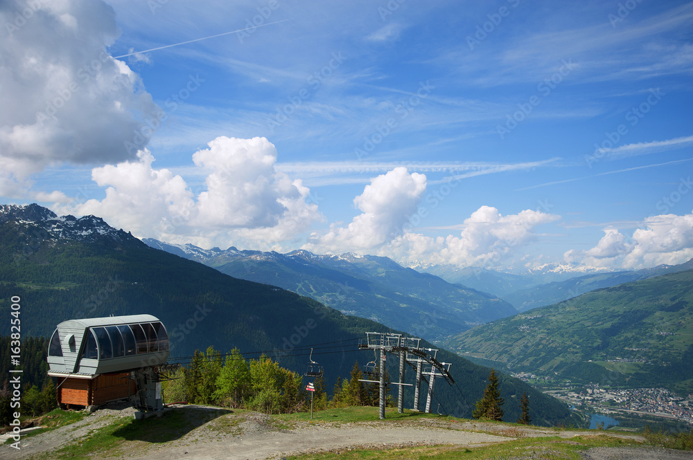 Montagnes en été - Savoie 