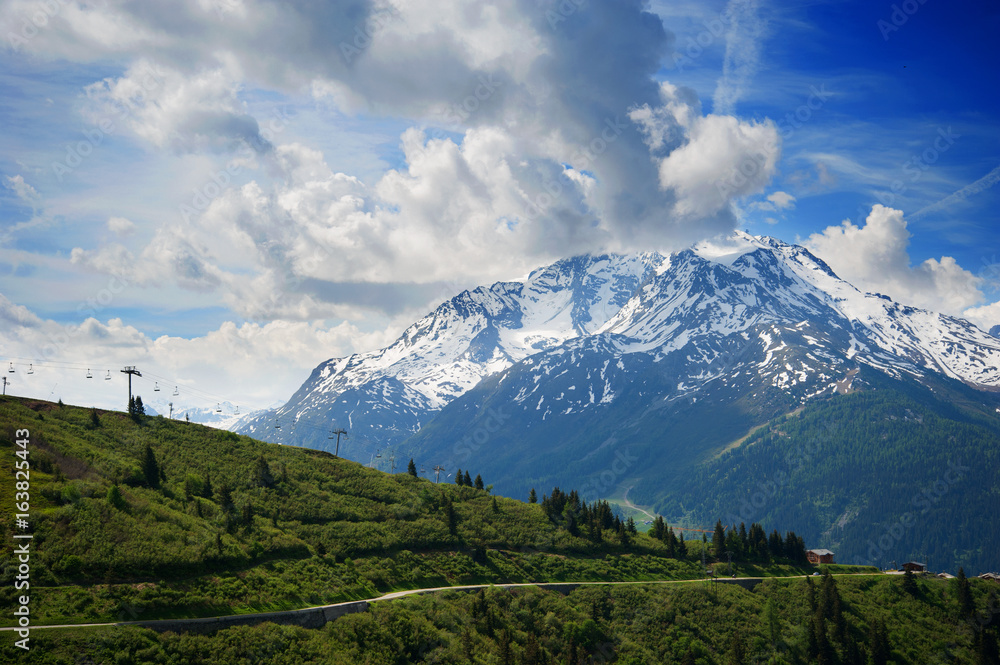 Montagnes en été - Savoie 
