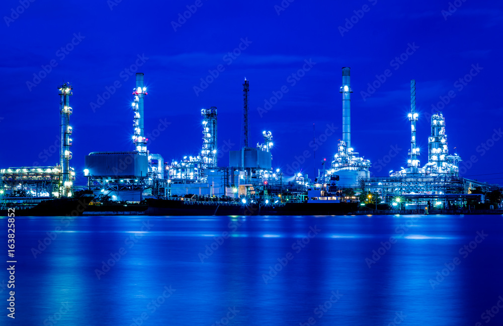 Oil refinery plant at twilight.