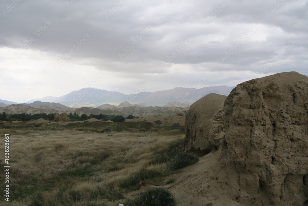 Kirghizistan - Ruines
