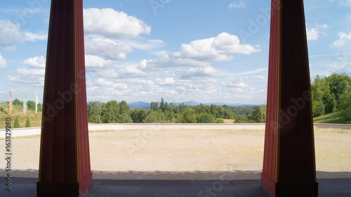 Dhagpo Kundreul Ling temple bouddhiste auvergne