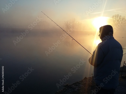 Pescatore all'alba