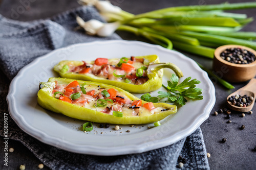  Green pepper stuffed with bacon, cheese, tomato and green onion