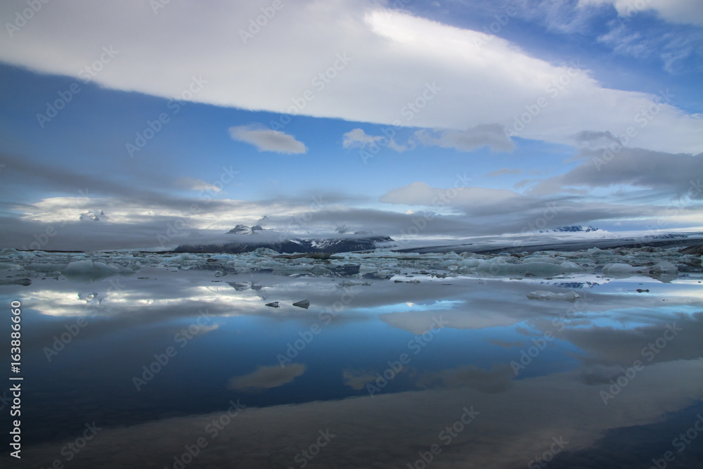 Ice Lagoon./ Jokulsarlon,Iceland