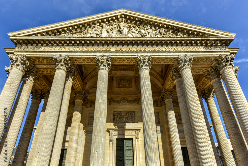 Naklejka premium Pantheon - Paris, France